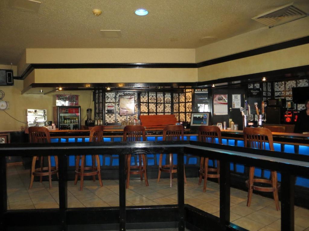 Howard Johnson Grand Forks Extérieur photo