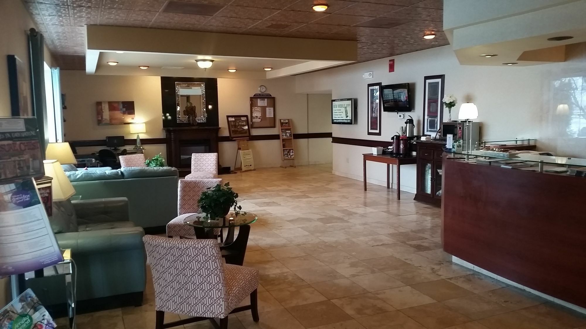 Howard Johnson Grand Forks Extérieur photo